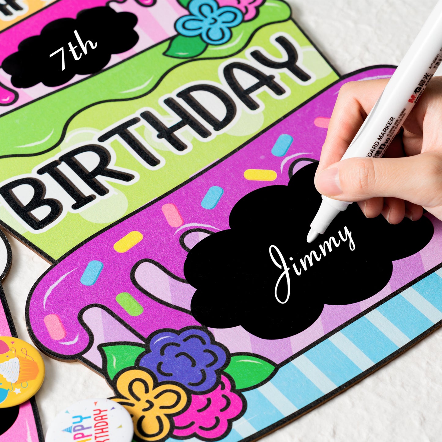 2P Happy Birthday Wood Door Sign Decor Child Colorful Birthday Cake Sign for Door Wall Personalized Name Sign Decor Welcome Back to School Birthday Outdoor Backdrop Decor Birthday Gifts for Boys Girls